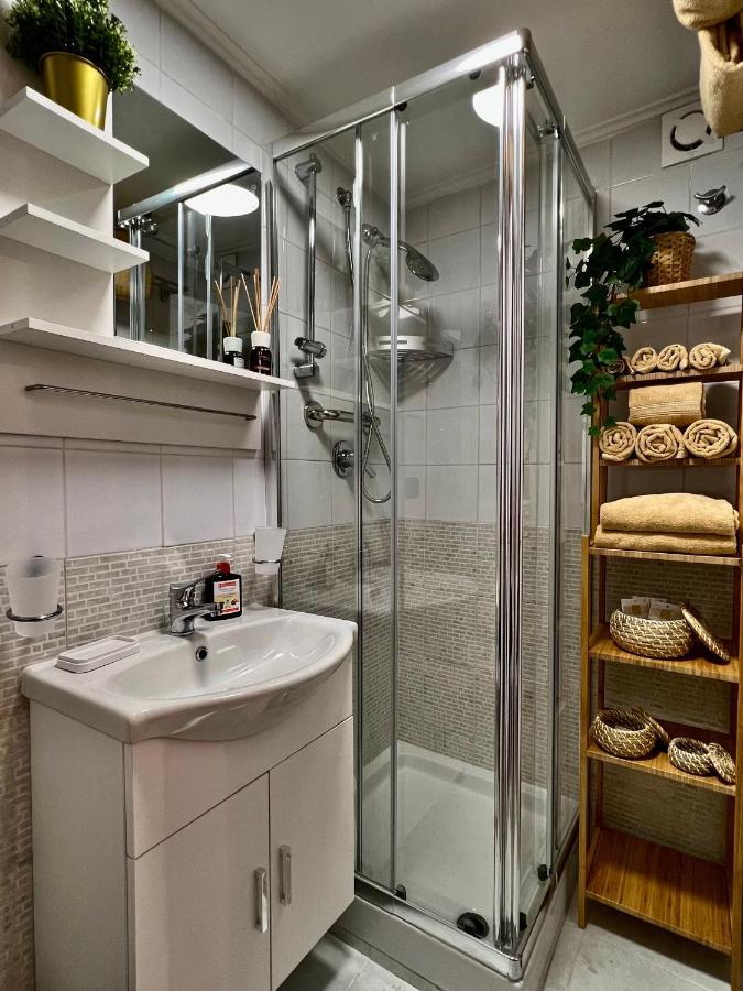 Appartamento Nel Cuore Di Napoli - Apartment In The Heart Of Napoli Eksteriør billede
